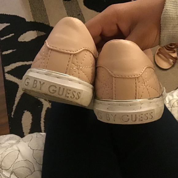 shoes - Picture 3 of 3